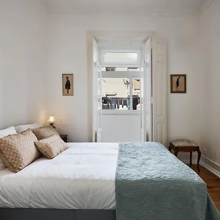 Charming Central Apartment Lissabon