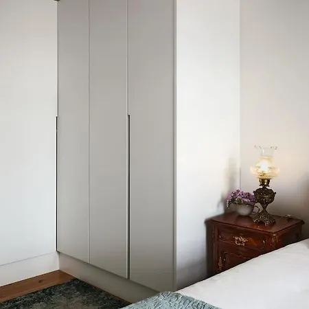 Charming Central Apartment Lissabon