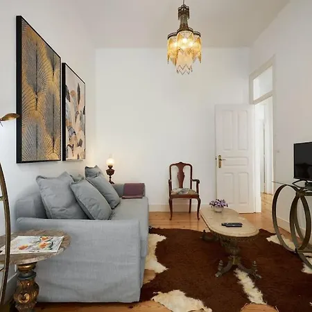 Apartment Charming Central